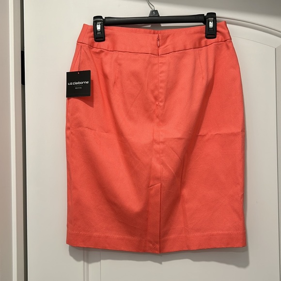 Liz Claiborne corral essence pencil skirt 6 petite nwt - Picture 7 of 8